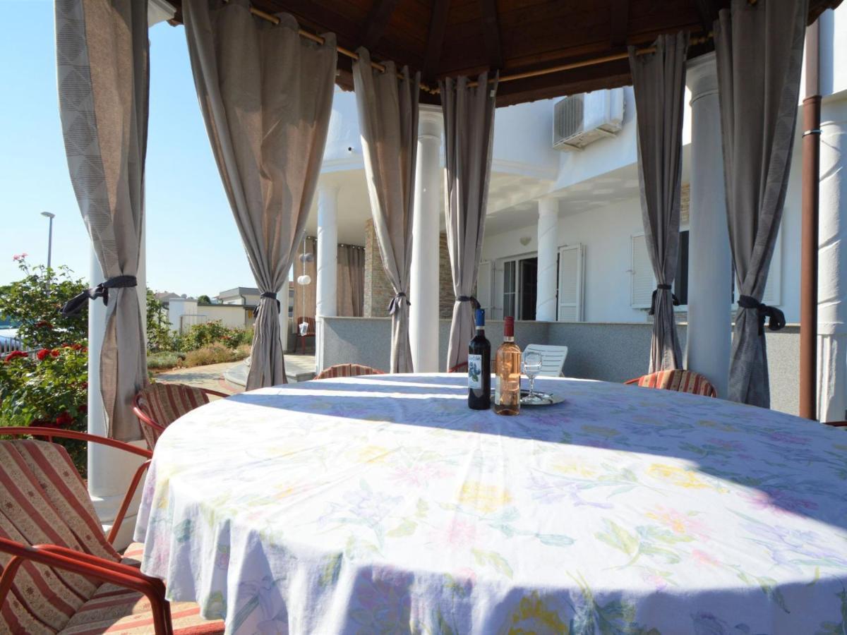 Apartment Ivana-5 By Interhome Raslina Εξωτερικό φωτογραφία