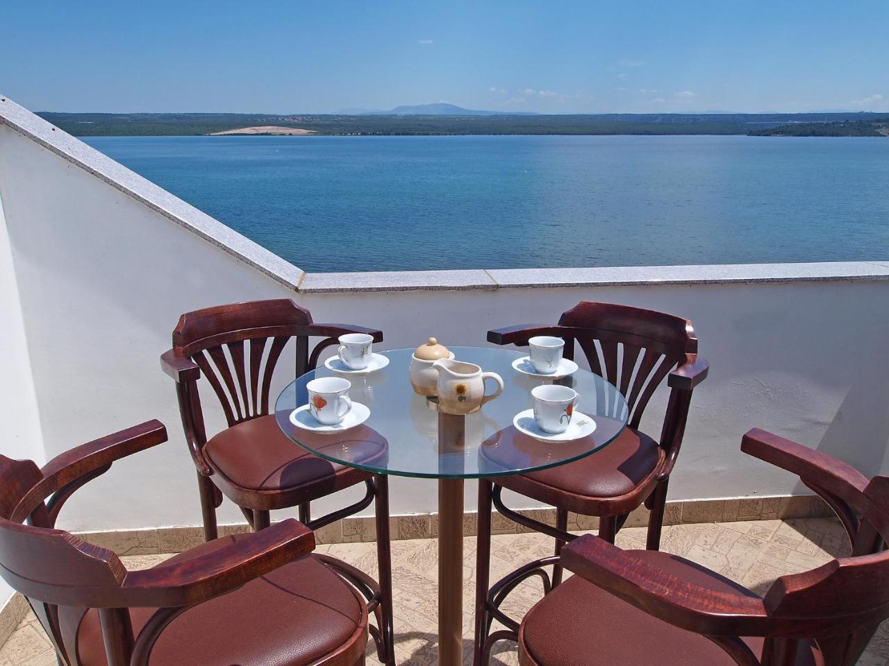 Apartment Ivana-5 By Interhome Raslina Εξωτερικό φωτογραφία